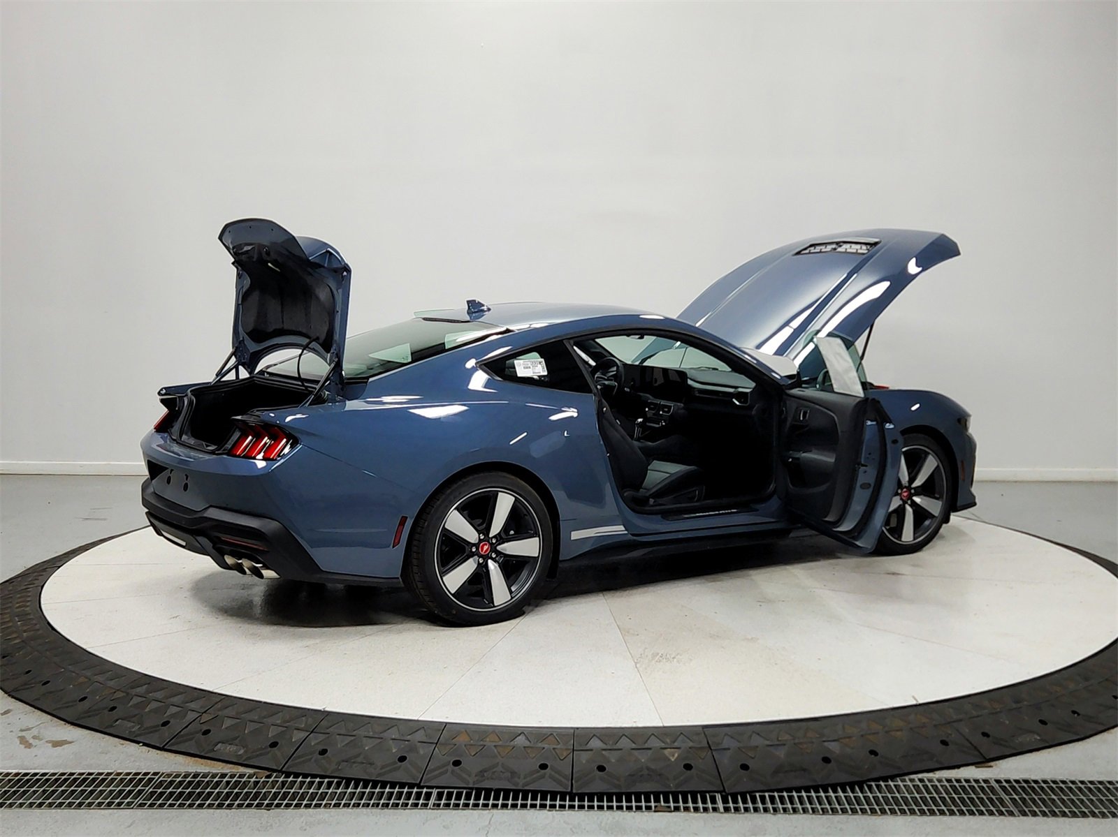 New 2025 Ford Mustang GT Premium w/ 60th Anniversary Package image 15