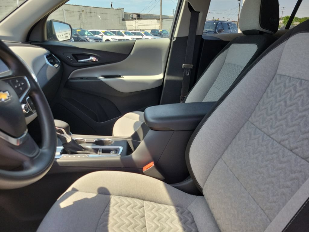 Used 2024 Chevrolet Equinox LS w/ LS Convenience Package AWD/4WD image 18