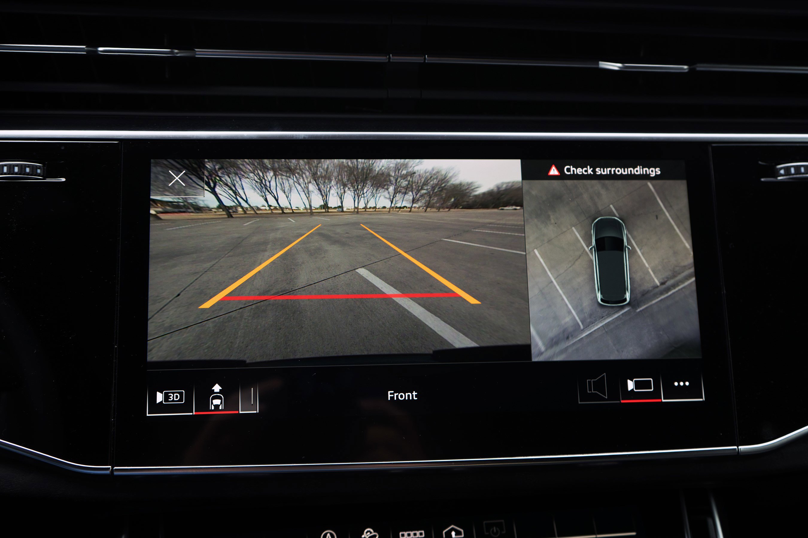 Used 2022 Audi Q7 Premium Plus image 32