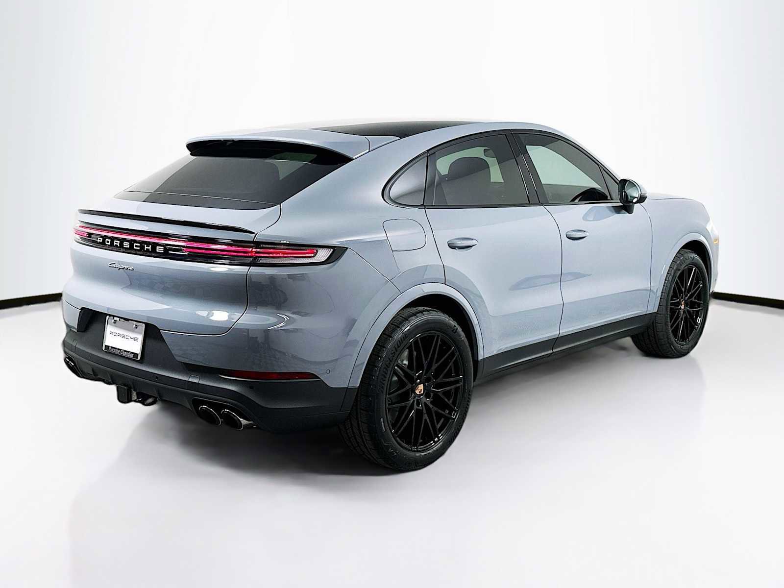 New 2026 Porsche Cayenne Coupe image 9