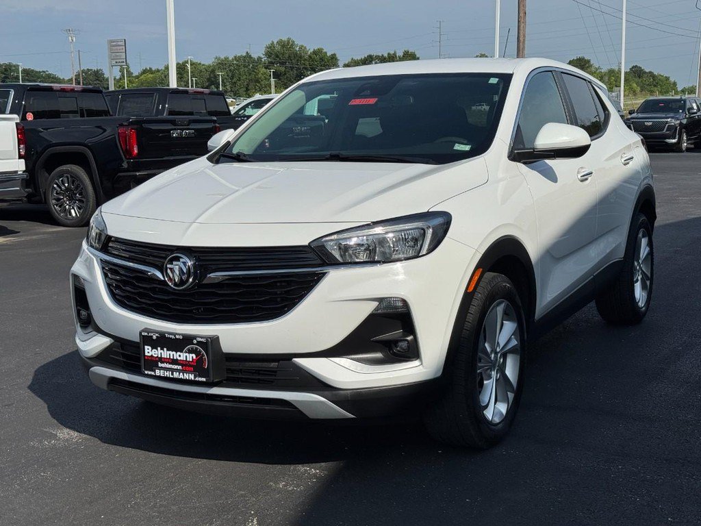 Used 2022 Buick Encore GX Preferred w/ Cold Weather Comfort Package FWD image 11