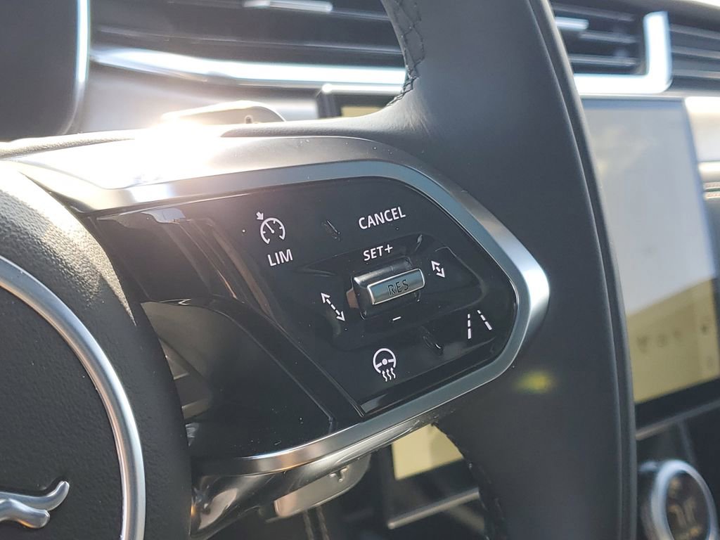 New 2026 Jaguar F-PACE R-Dynamic S image 16