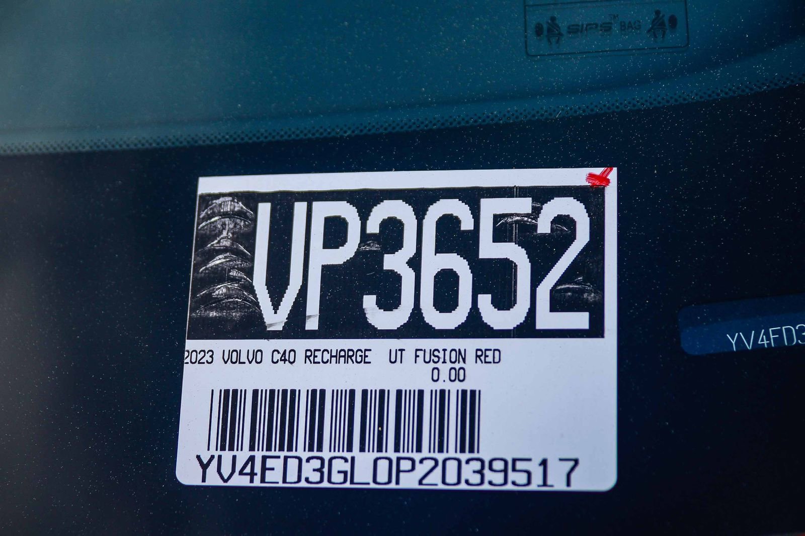 Used 2023 Volvo C40 P8 Recharge Plus image 32