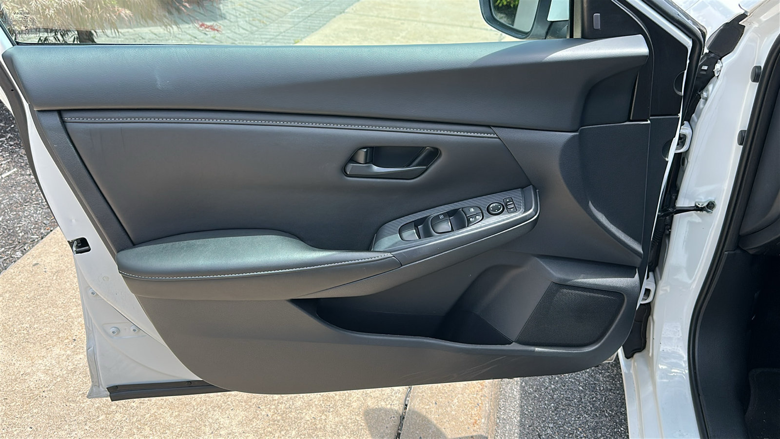 Certified 2024 Nissan Sentra S FWD image 12
