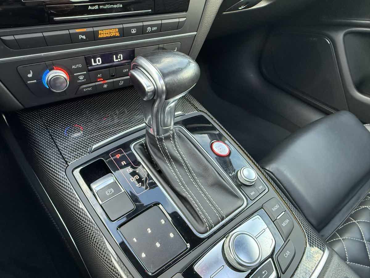 Used 2014 Audi S6 Prestige w/ Driver Assistance Package image 26