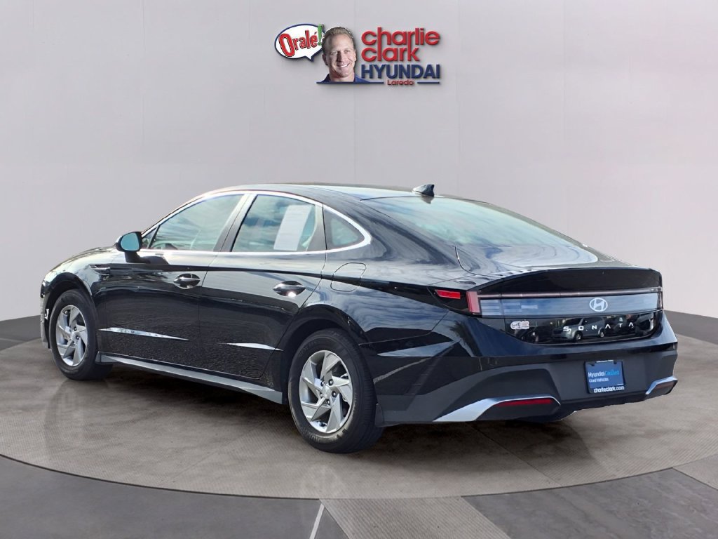 Used 2026 Hyundai Sonata SE FWD image 3