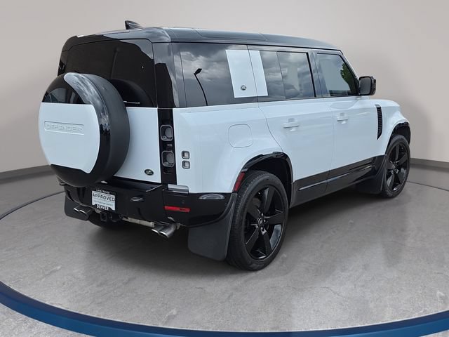 Certified 2023 Land Rover Defender 110 V8 AWD/4WD image 6