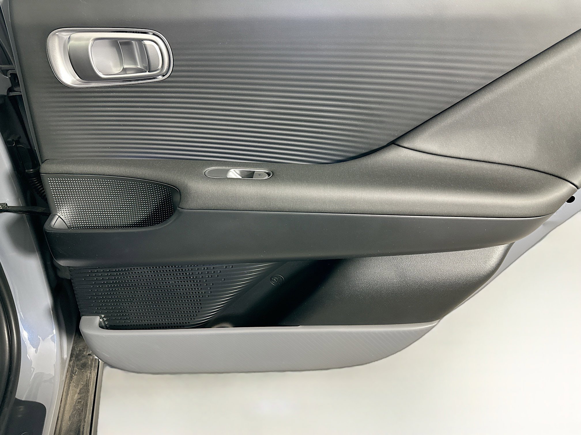 Used 2024 Hyundai Ioniq 6 SEL RWD image 29