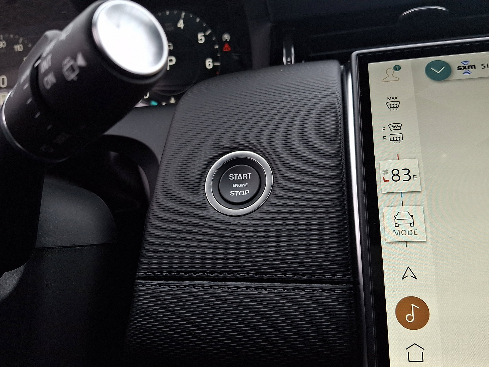 New 2026 Land Rover Discovery Sport Landmark image 19