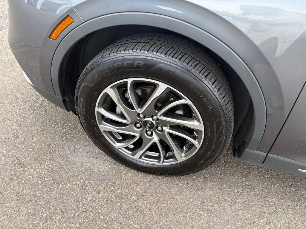 Used 2021 Lincoln Corsair AWD w/ Equipment Group 101A image 30
