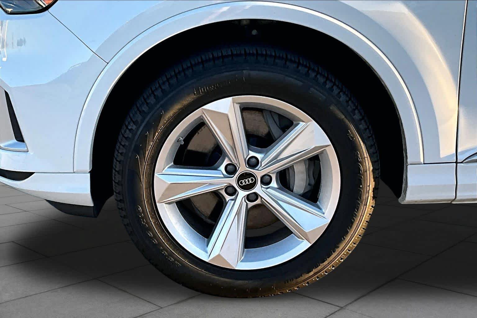 Used 2023 Audi Q7 2.0T Premium AWD/4WD image 10