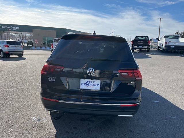 Used 2018 Volkswagen Tiguan SEL Premium image 9