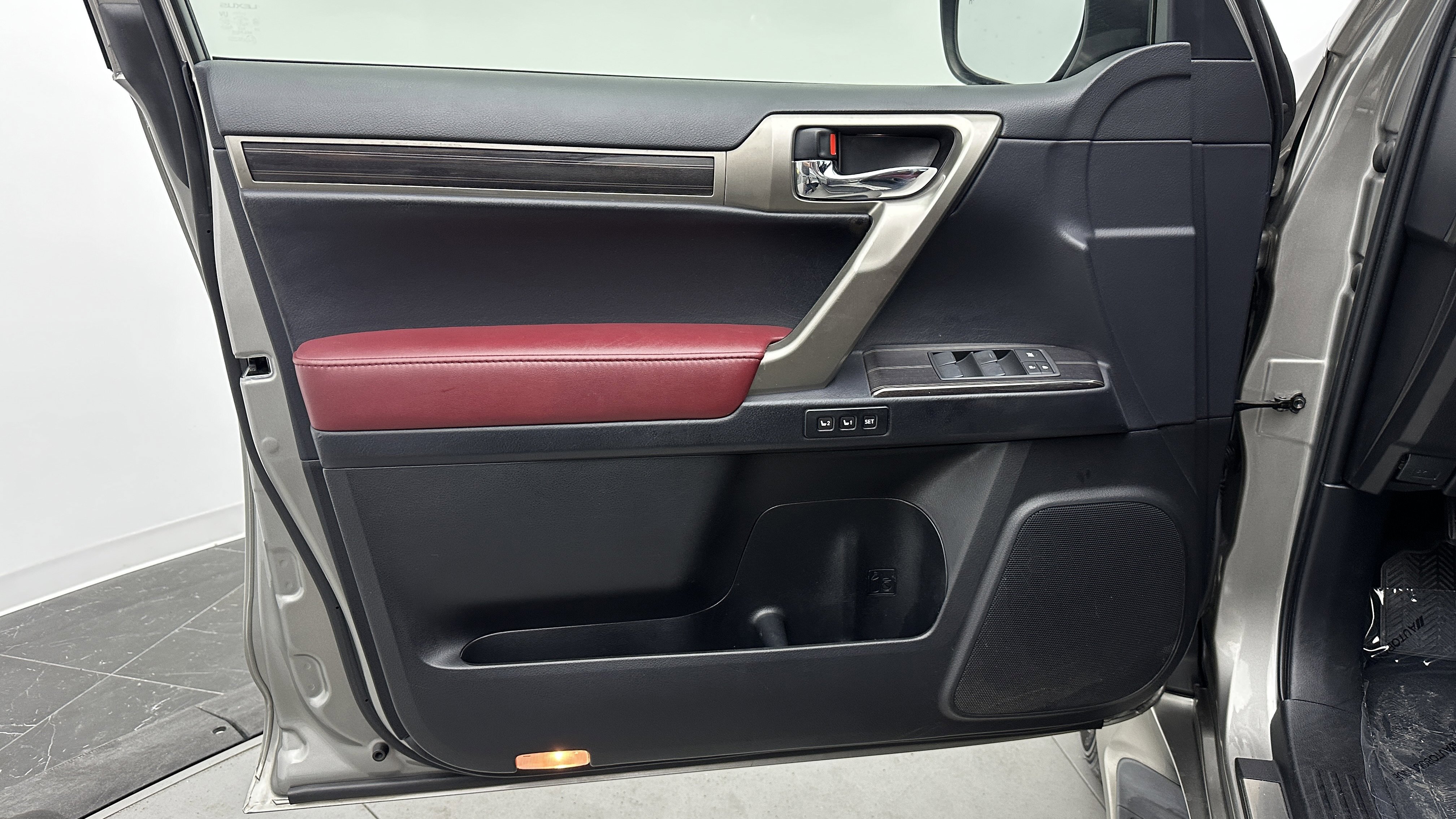 Used 2020 Lexus GX 460 Premium image 12