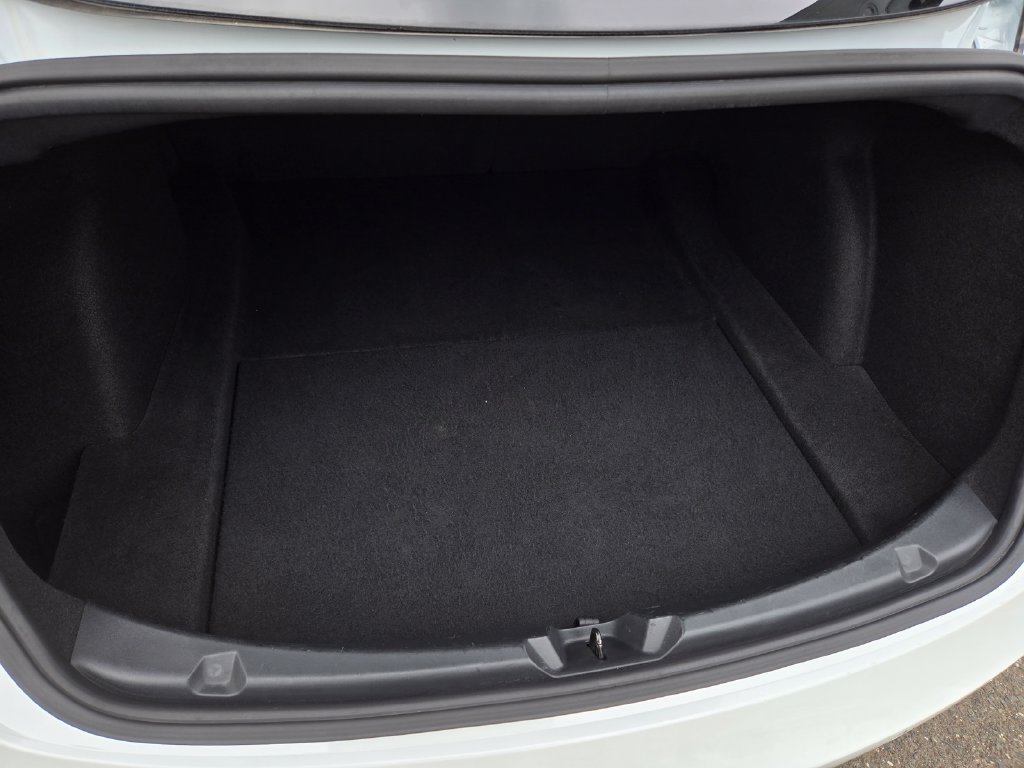 Used 2018 Tesla Model 3 Long Range RWD image 24