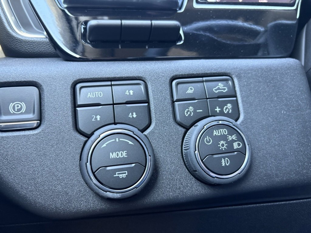 New 2026 Chevrolet Silverado 3500 LTZ w/ LTZ Convenience Package image 29
