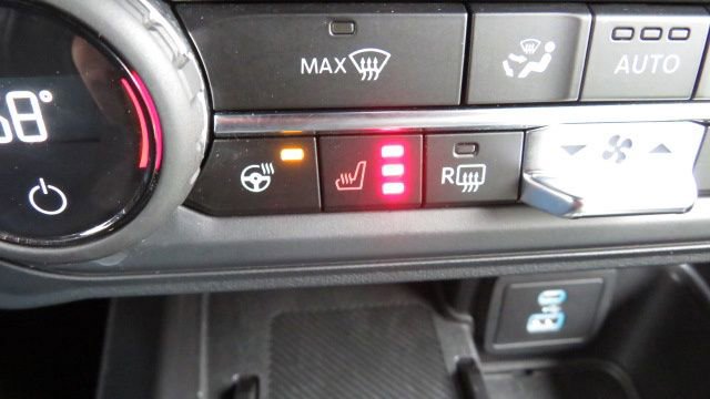 Used 2025 Ford Bronco Outer Banks image 24