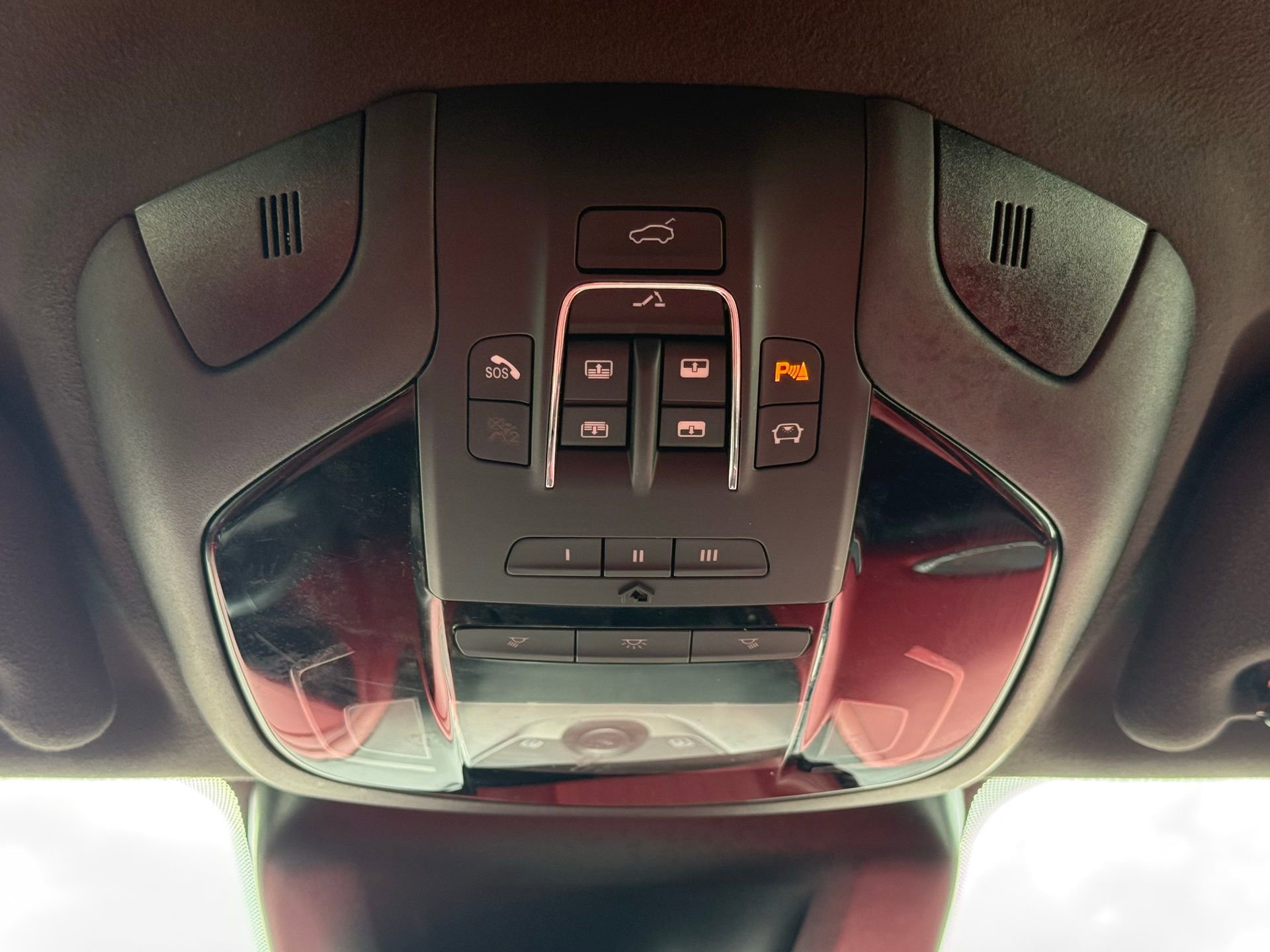 Used 2022 Maserati Levante GT image 36