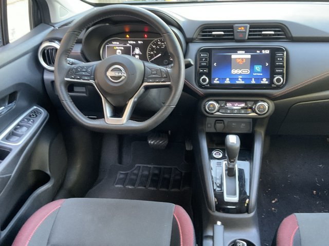 Used 2024 Nissan Versa SR FWD image 22