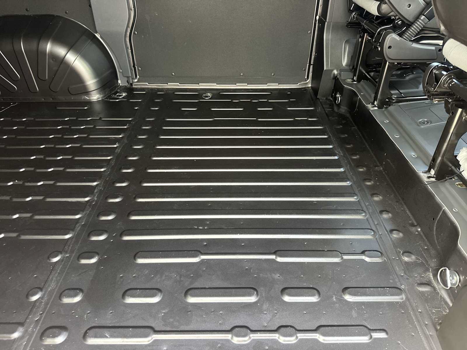 Used 2025 RAM ProMaster 1500 FWD image 16