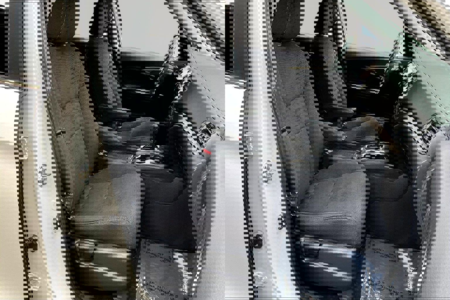 Used 2018 Honda Pilot EX image 30