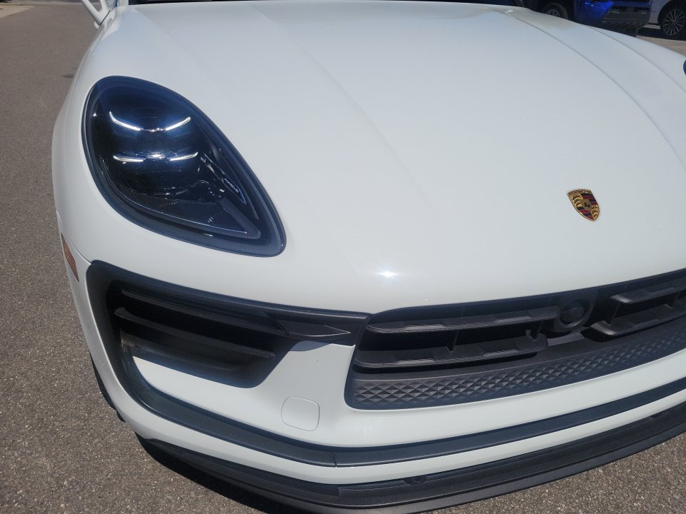 Used 2023 Porsche Macan AWD/4WD image 24
