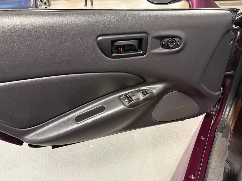 Used 1999 Plymouth Prowler image 8