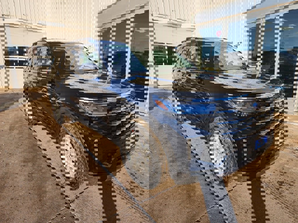 New 2026 Ford Explorer Active image 4