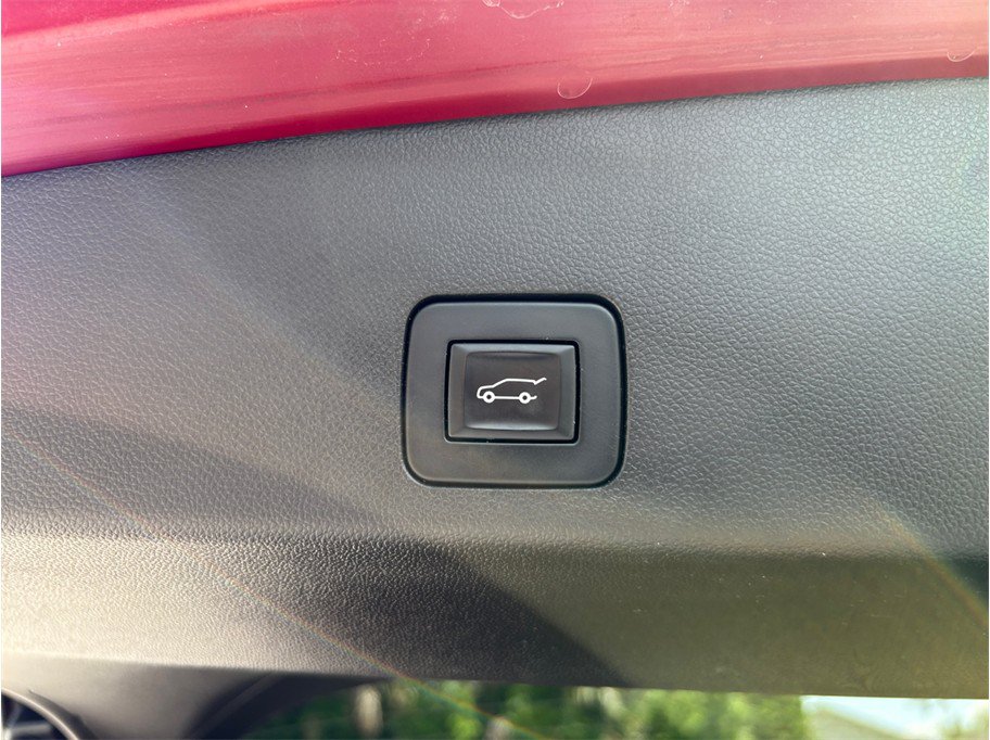 Used 2021 Buick Encore GX Select w/ Sport Touring Package FWD image 43