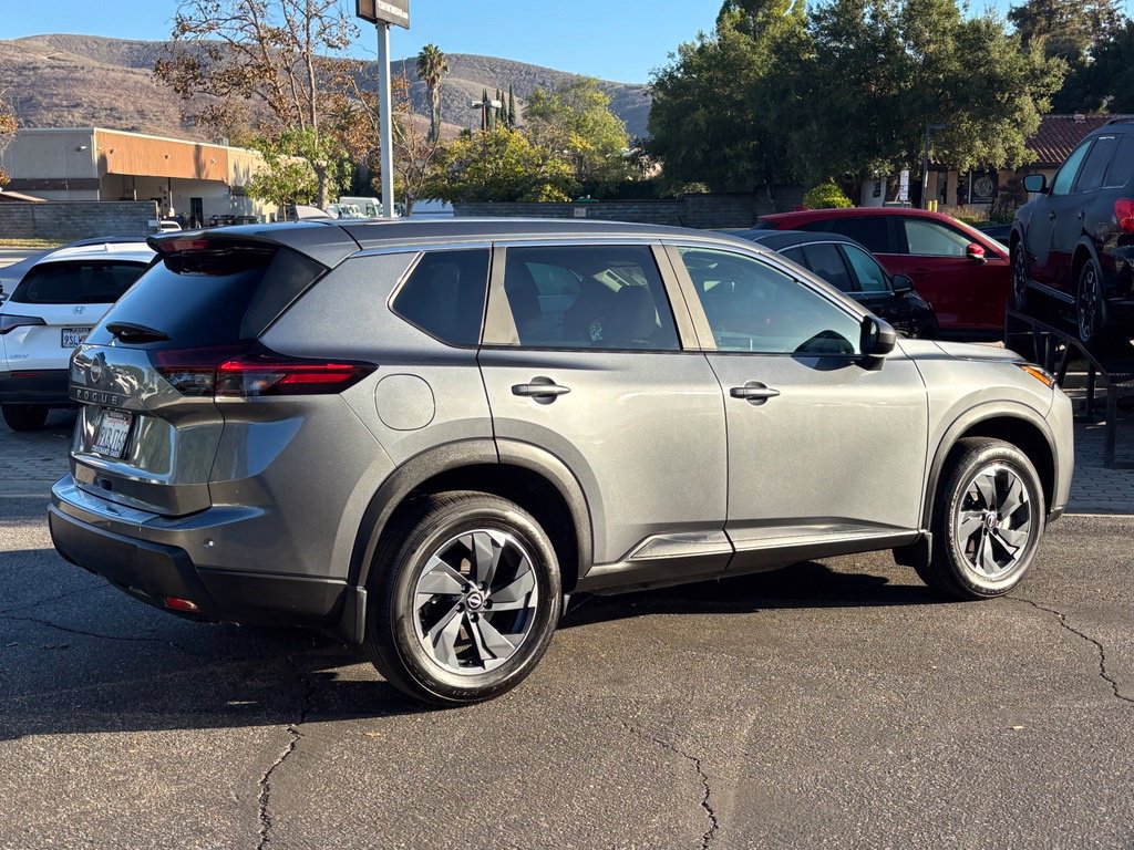 Certified 2026 Nissan Rogue SV FWD image 3
