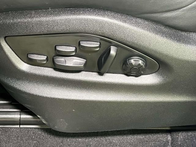 Certified 2025 Porsche Cayenne Coupe AWD/4WD image 18