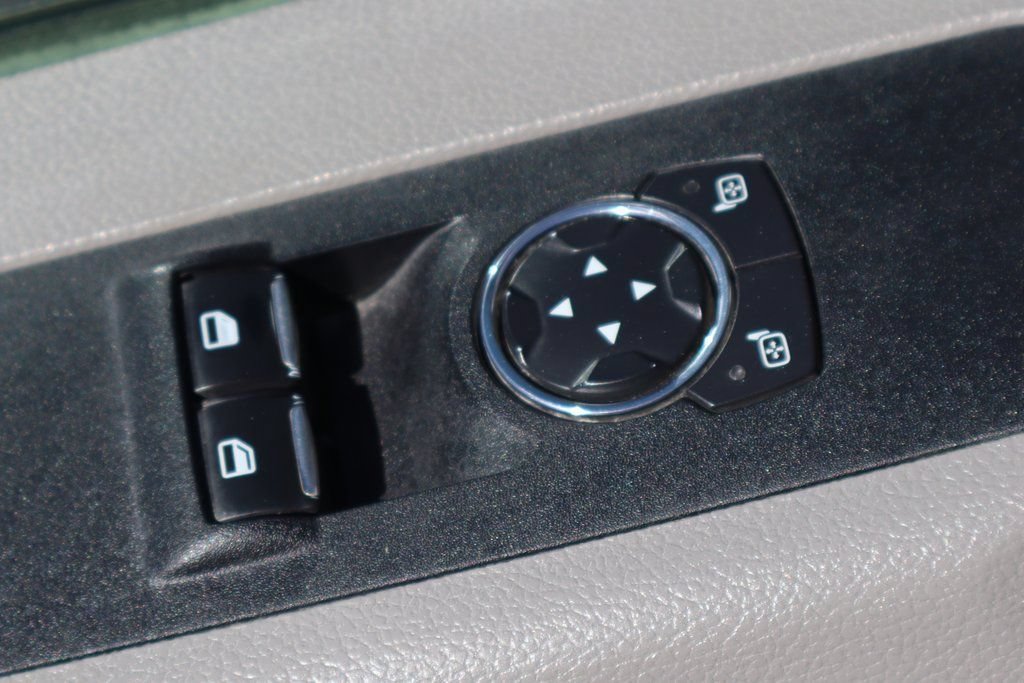 Used 2019 Ford F550 2WD Regular Cab Super Duty image 19