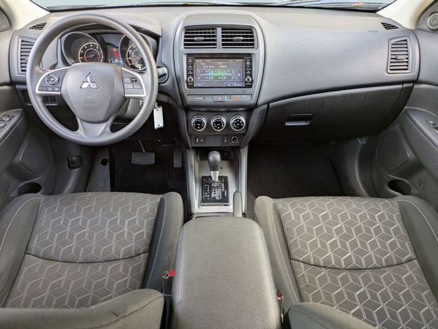 Used 2025 Mitsubishi Outlander Sport ES image 15