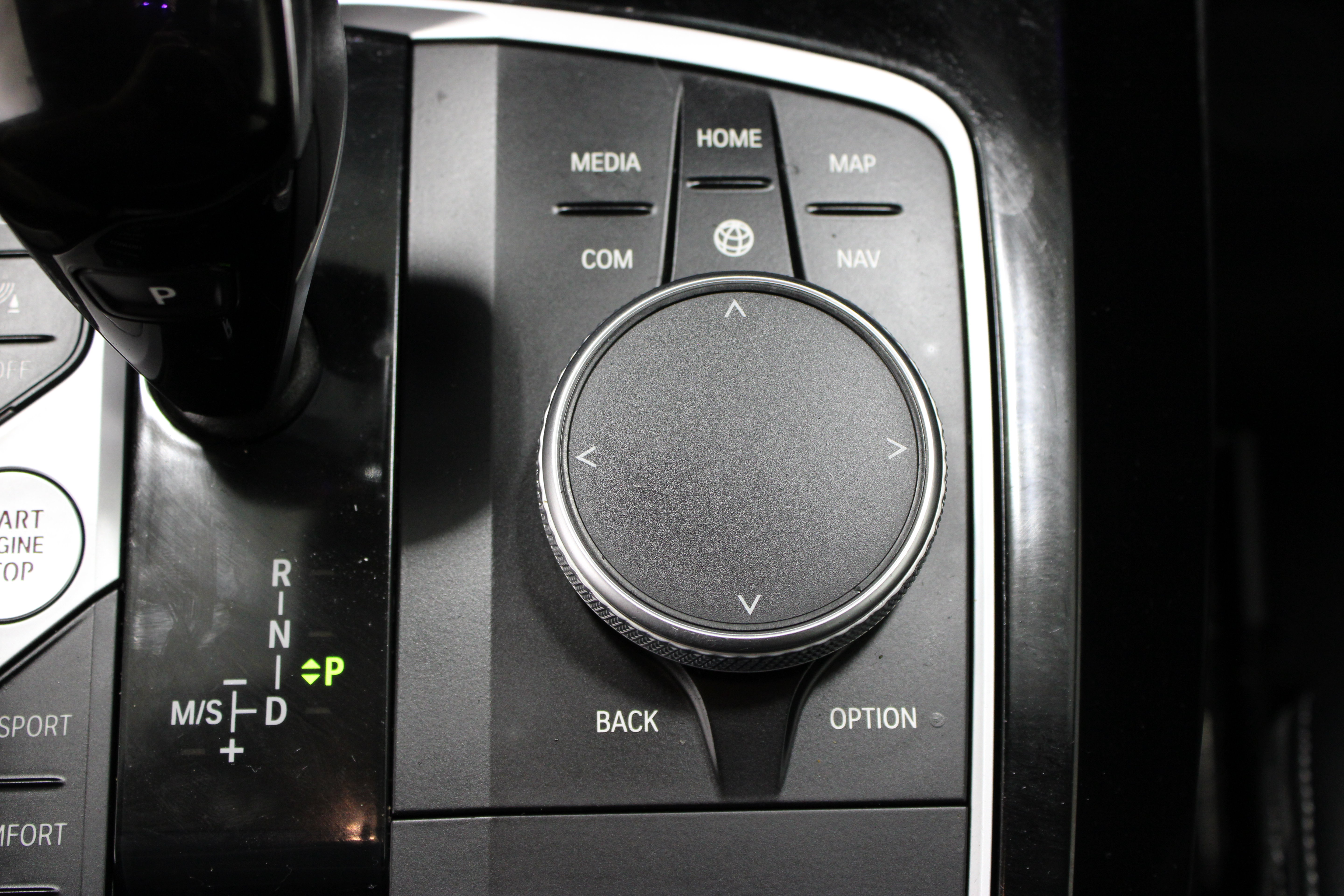 Used 2023 BMW X4 xDrive30i AWD/4WD image 21