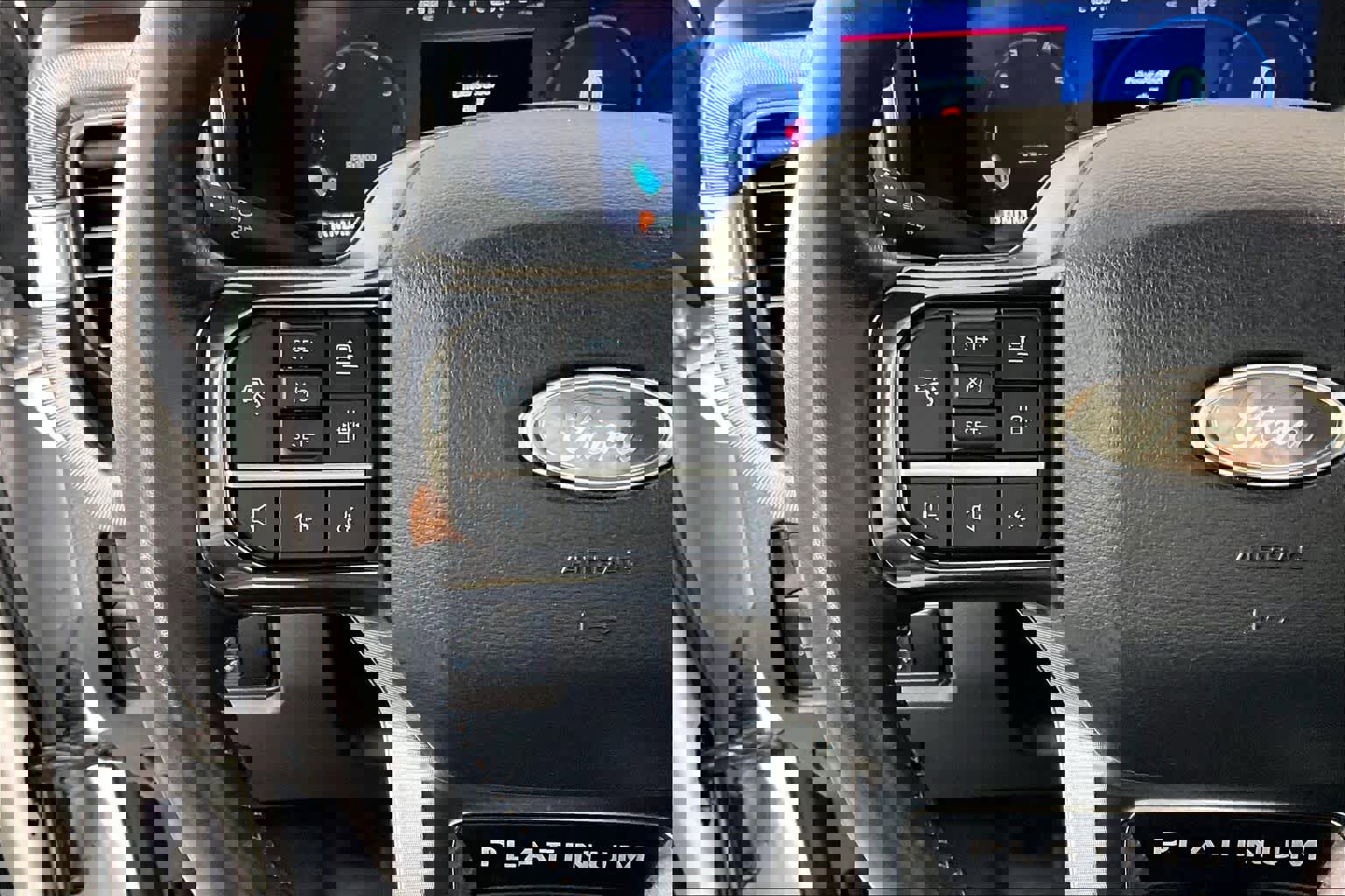 Used 2024 Ford F250 Platinum w/ FX4 Off-Road Package image 23