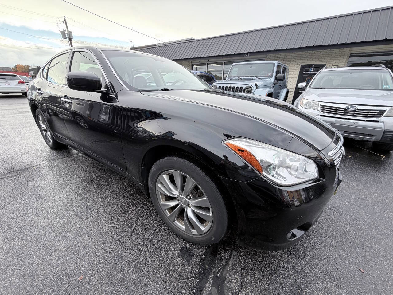 Used 2013 INFINITI M37 x w/ Premium Pkg