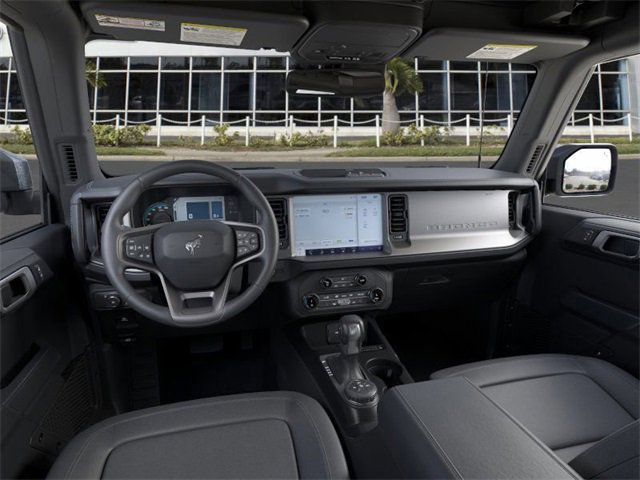 New 2025 Ford Bronco Outer Banks image 9