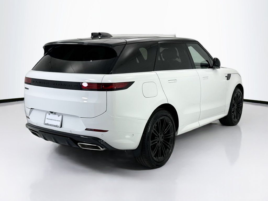 New 2026 Land Rover Range Rover Sport Dynamic SE AWD/4WD image 5