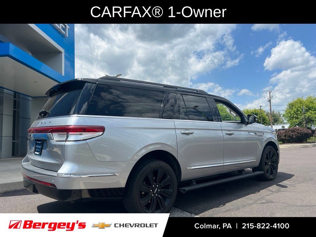 Used 2023 Lincoln Navigator L Black Label AWD/4WD image 3