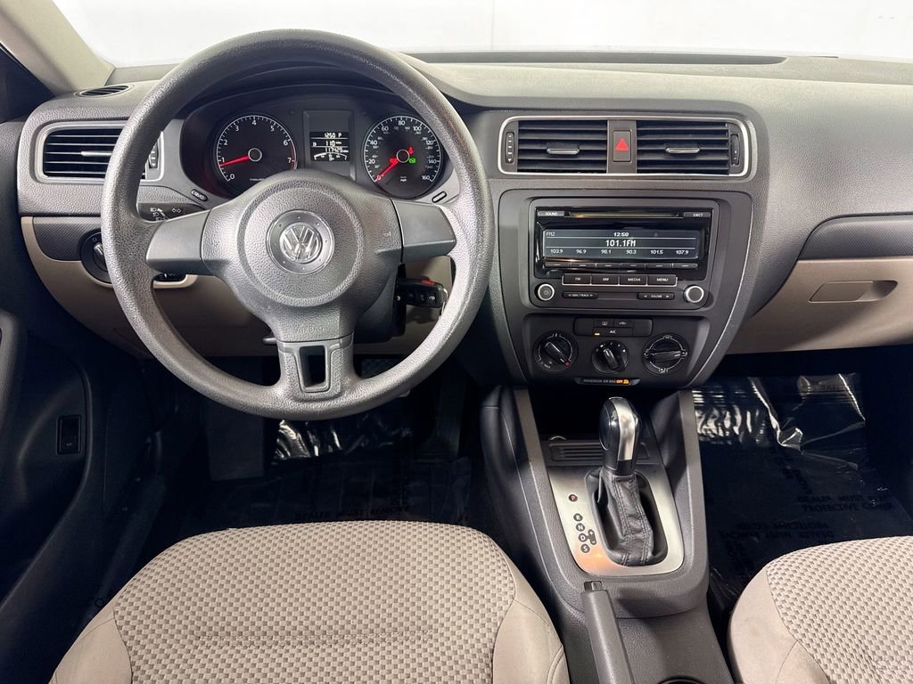 Used 2014 Volkswagen Jetta S image 20
