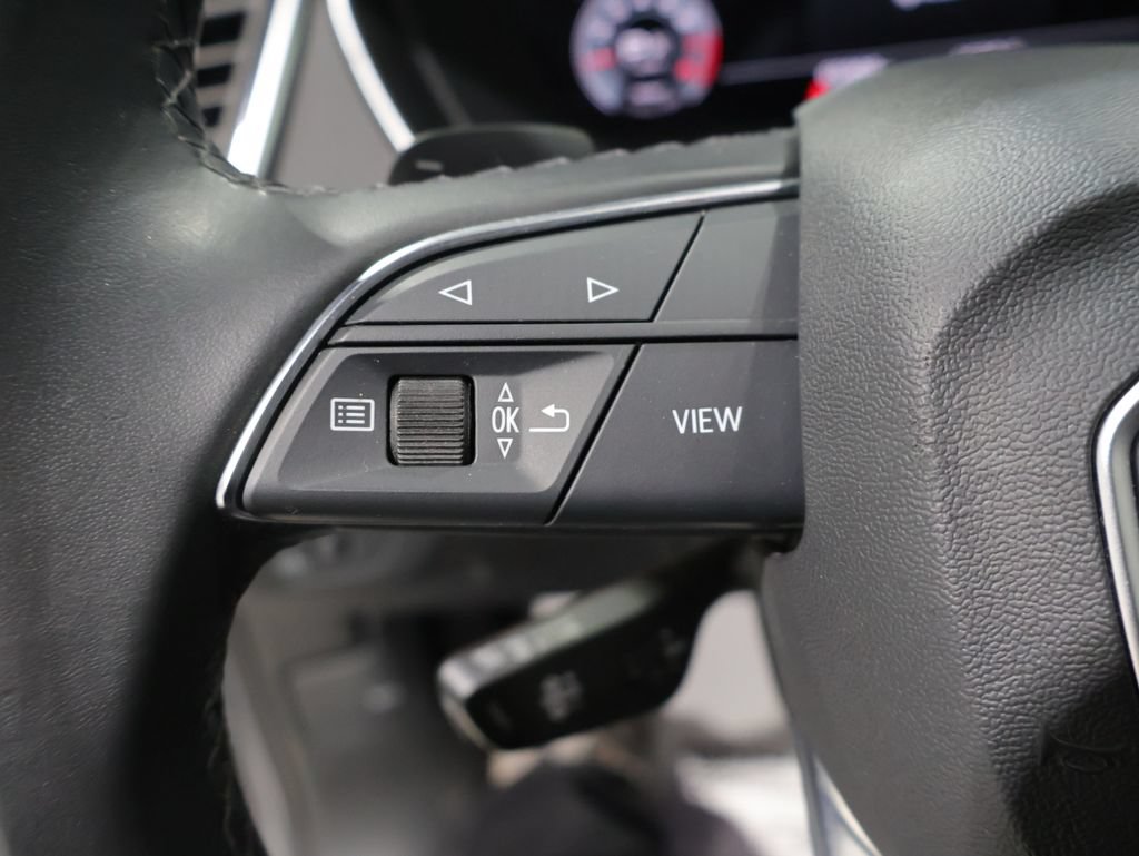 Used 2023 Audi Q5 2.0T Premium Plus AWD/4WD image 32