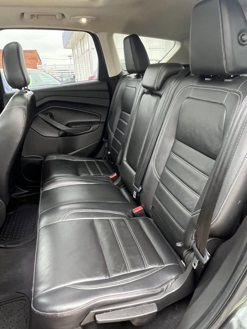 Used 2018 Ford Escape SEL image 16