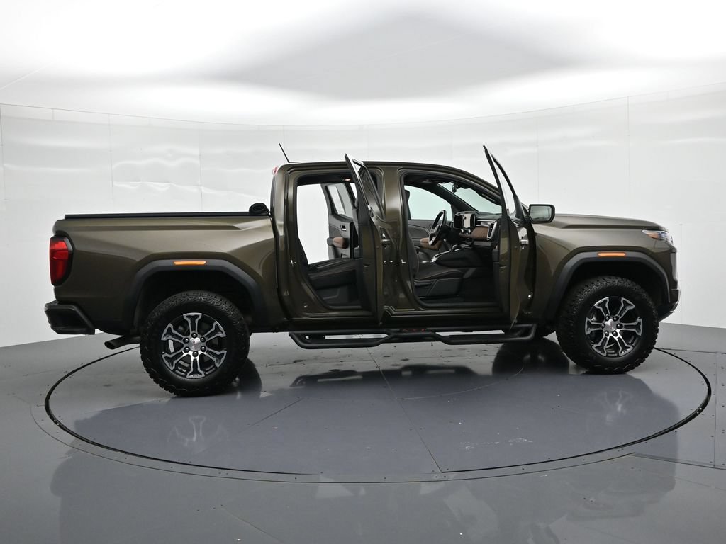 Used 2024 GMC Canyon AT4 w/ Canyon Safety Plus Package AWD/4WD image 24