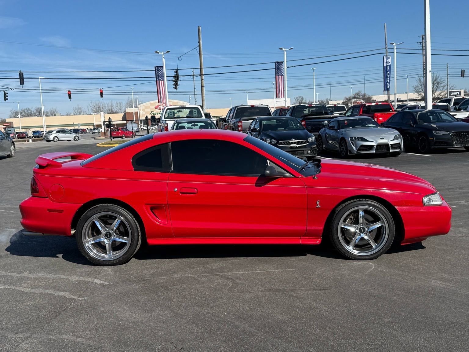 Used 1994 Ford Mustang Cobra image 2