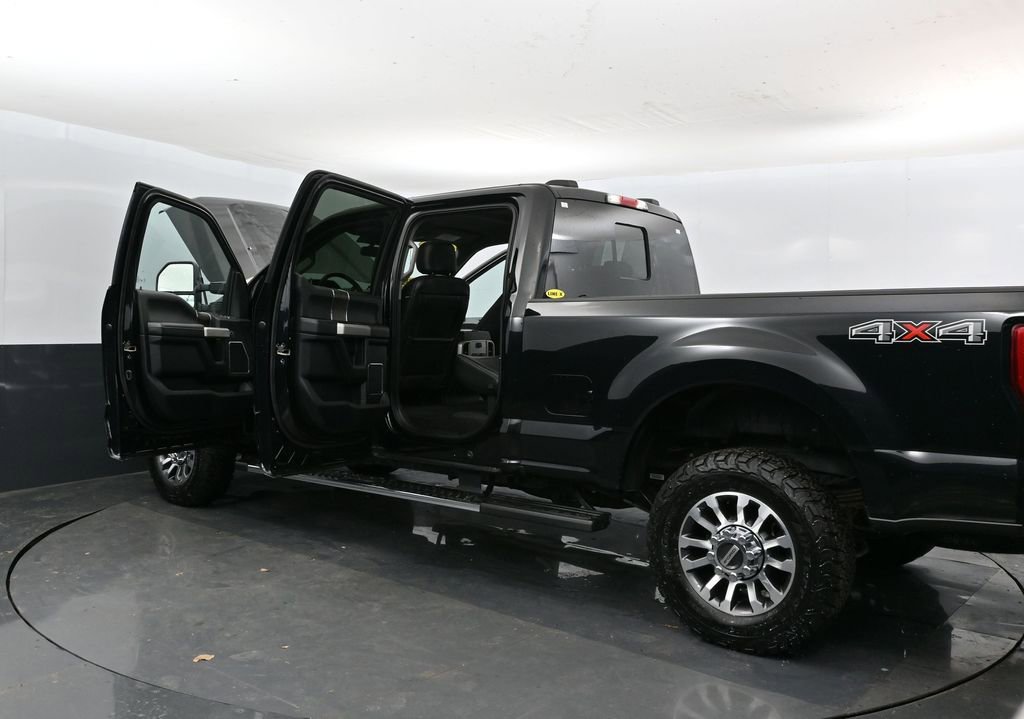 Certified 2020 Ford F350 Lariat w/ Lariat Value Package image 46