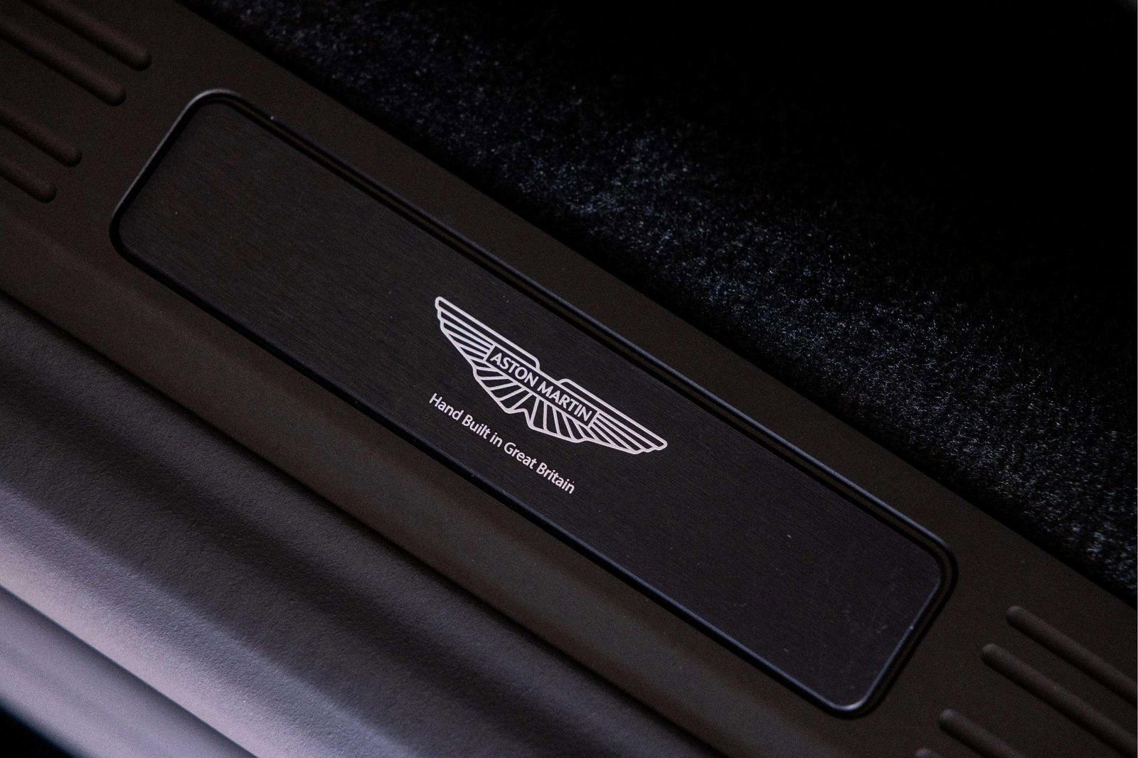 New 2026 Aston Martin V8 Vantage Coupe RWD image 25