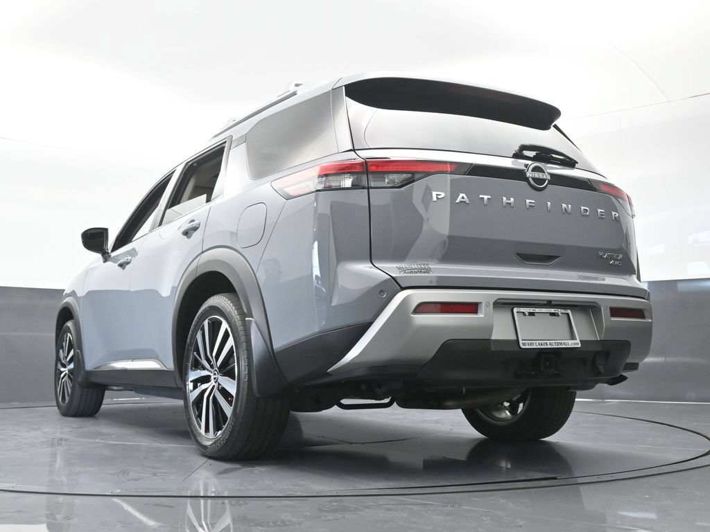 Used 2024 Nissan Pathfinder Platinum AWD/4WD image 62
