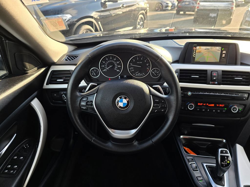 Used 2014 BMW 328i Gran Turismo xDrive image 22
