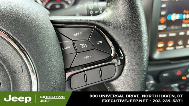 Certified 2022 Jeep Renegade Altitude w/ Convenience Group image 12