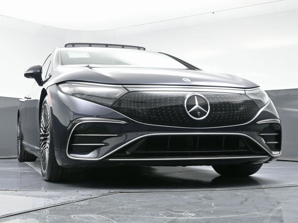 Used 2022 Mercedes-Benz EQS 450+ Sedan image 53