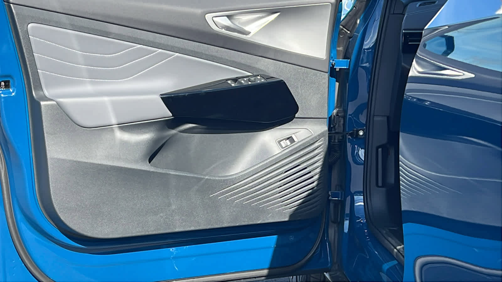 New 2026 Volkswagen ID.4 Pro S Plus image 23